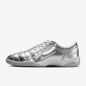 Nike Total 90 III "Metallic Platinum"